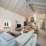 Nonna, 1800s House Renovated In 2023 Villa
