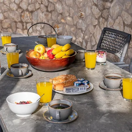 Nonna, 1800s House Renovated In 2023 Villa *