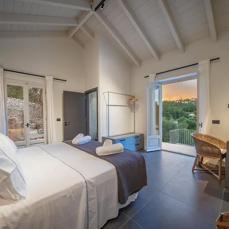 Nonna, 1800s House Renovated In 2023 Villa Fiskardo