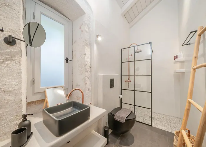 Villa Nónna, 1800s House Renovated In 2023 Fiskardo