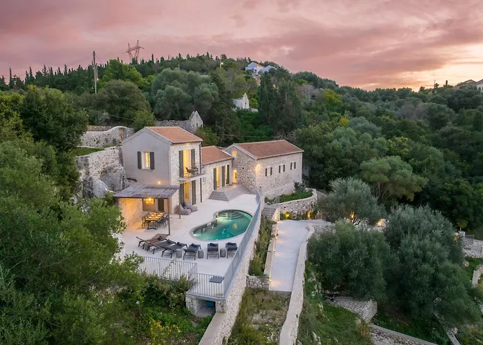 Villa Nónna, 1800s House Renovated In 2023